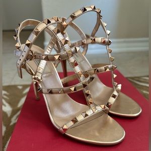 valentino garavani caged metallic high-heel sandals size 7.5